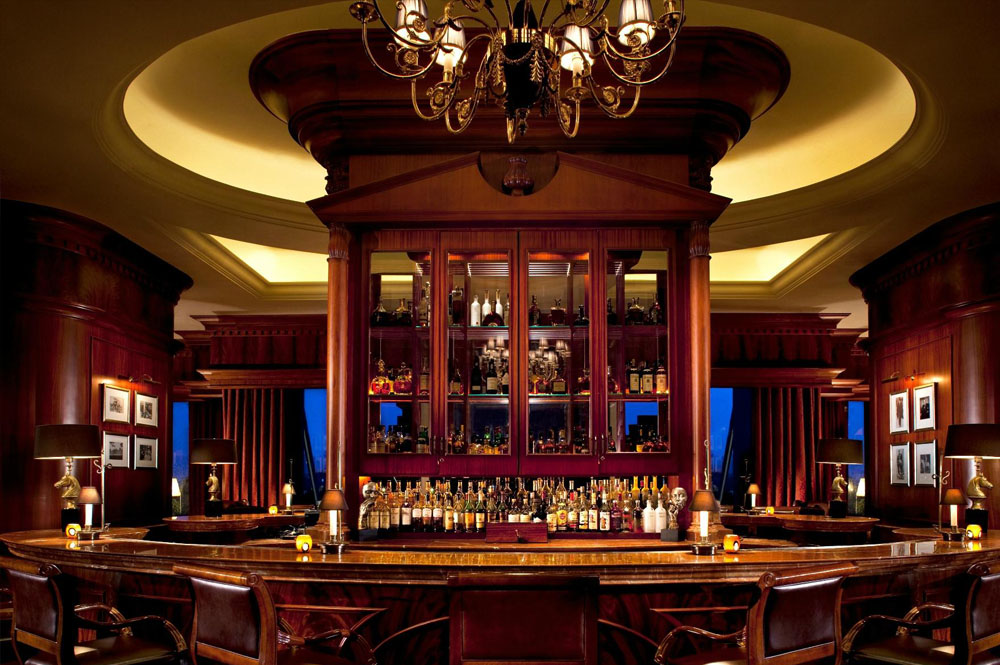 The Churchill Bar (The Ritz-Carlton, Guangzhou)